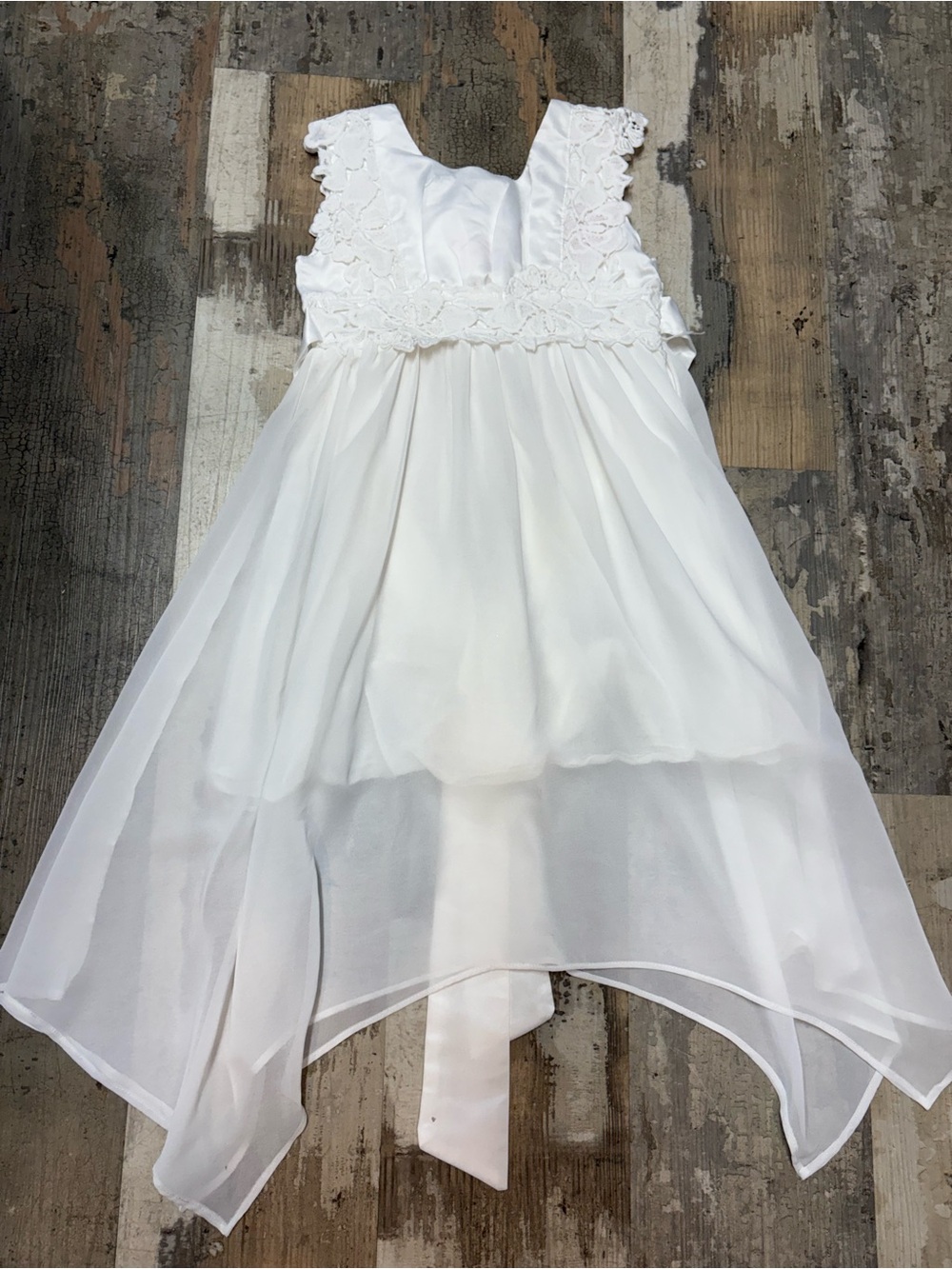 Sz 6 White Lace Bodice Chiffon Overlay Dress